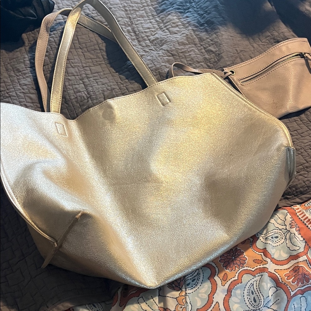Elegant Gold Tote Bag